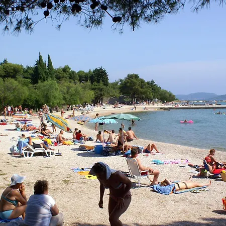 Studio 4172g Apartment